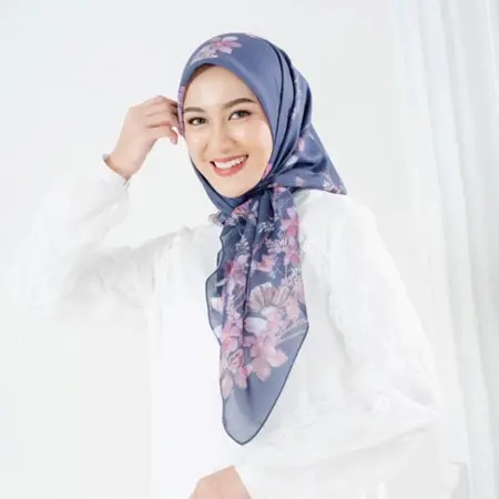 Zoya GERANIUM Print Scarf